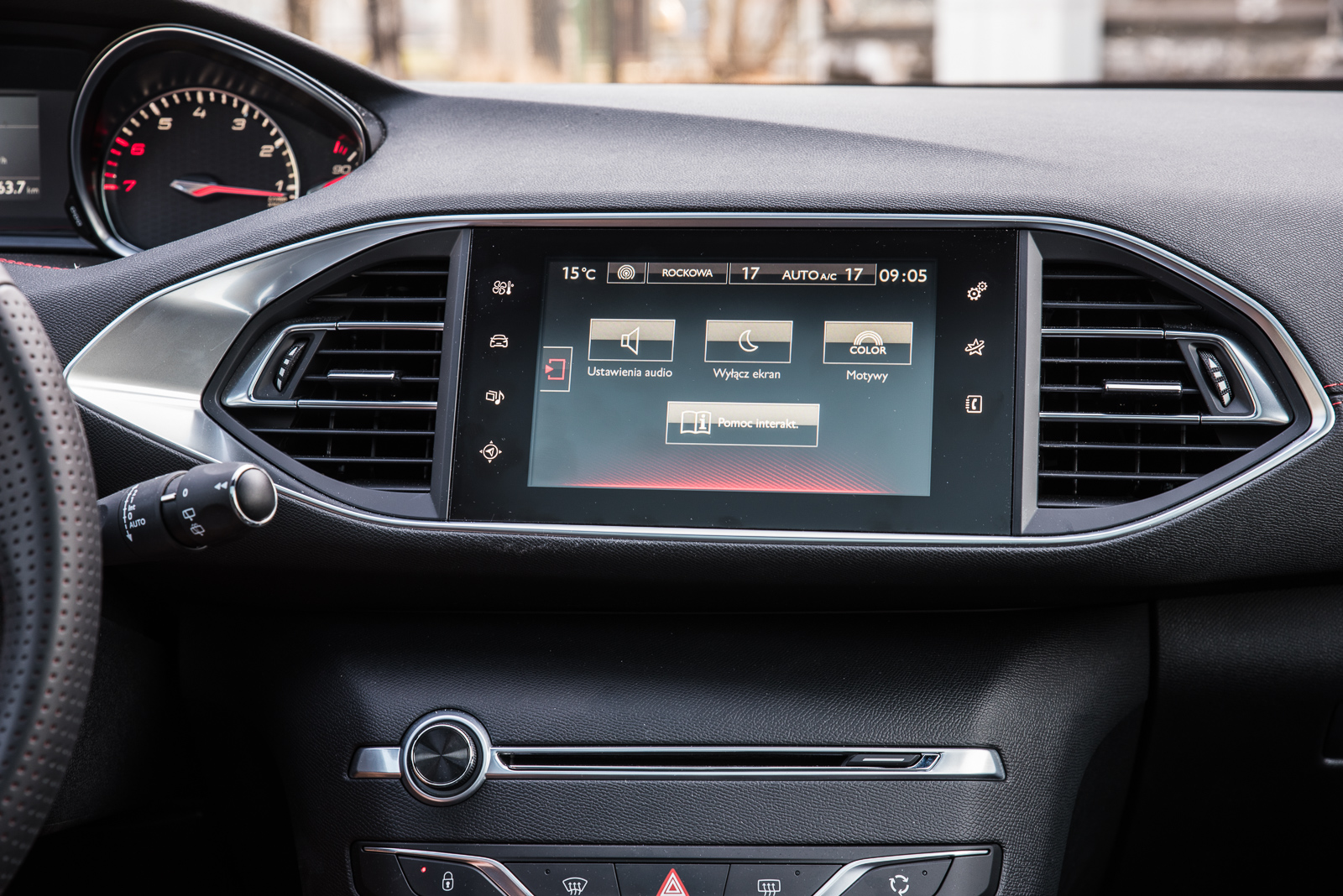 peugeot-308-audio-006 class="wp-image-491728"
