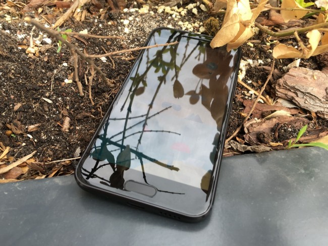 smartfon-htc-10-opinie (7) class="wp-image-490646" 