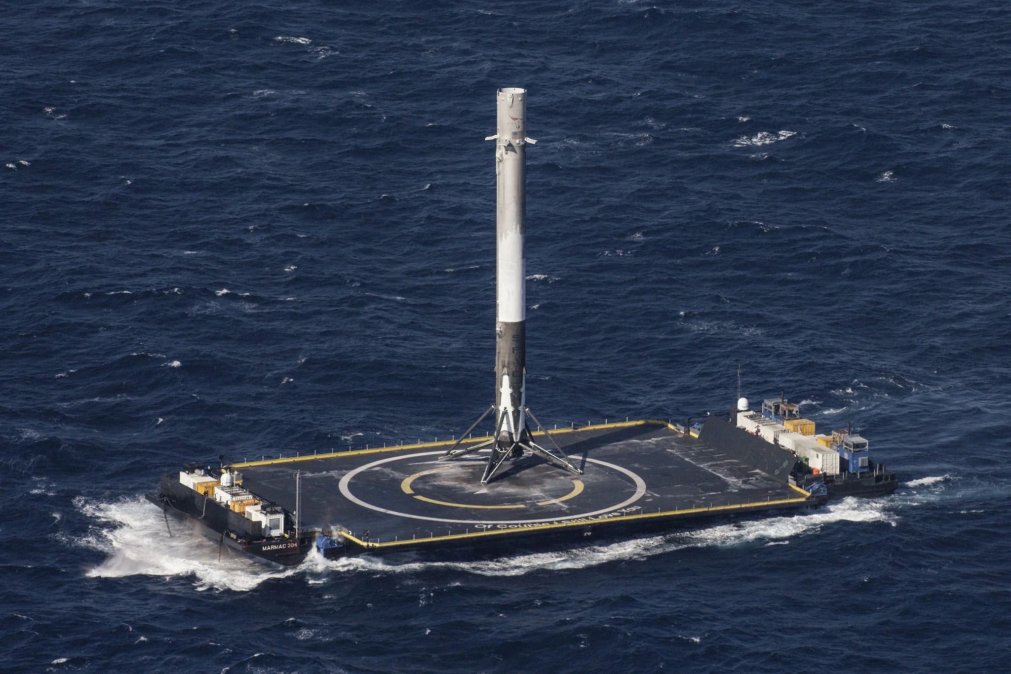 spacex-udane-ladowanie-10 class="wp-image-490970"