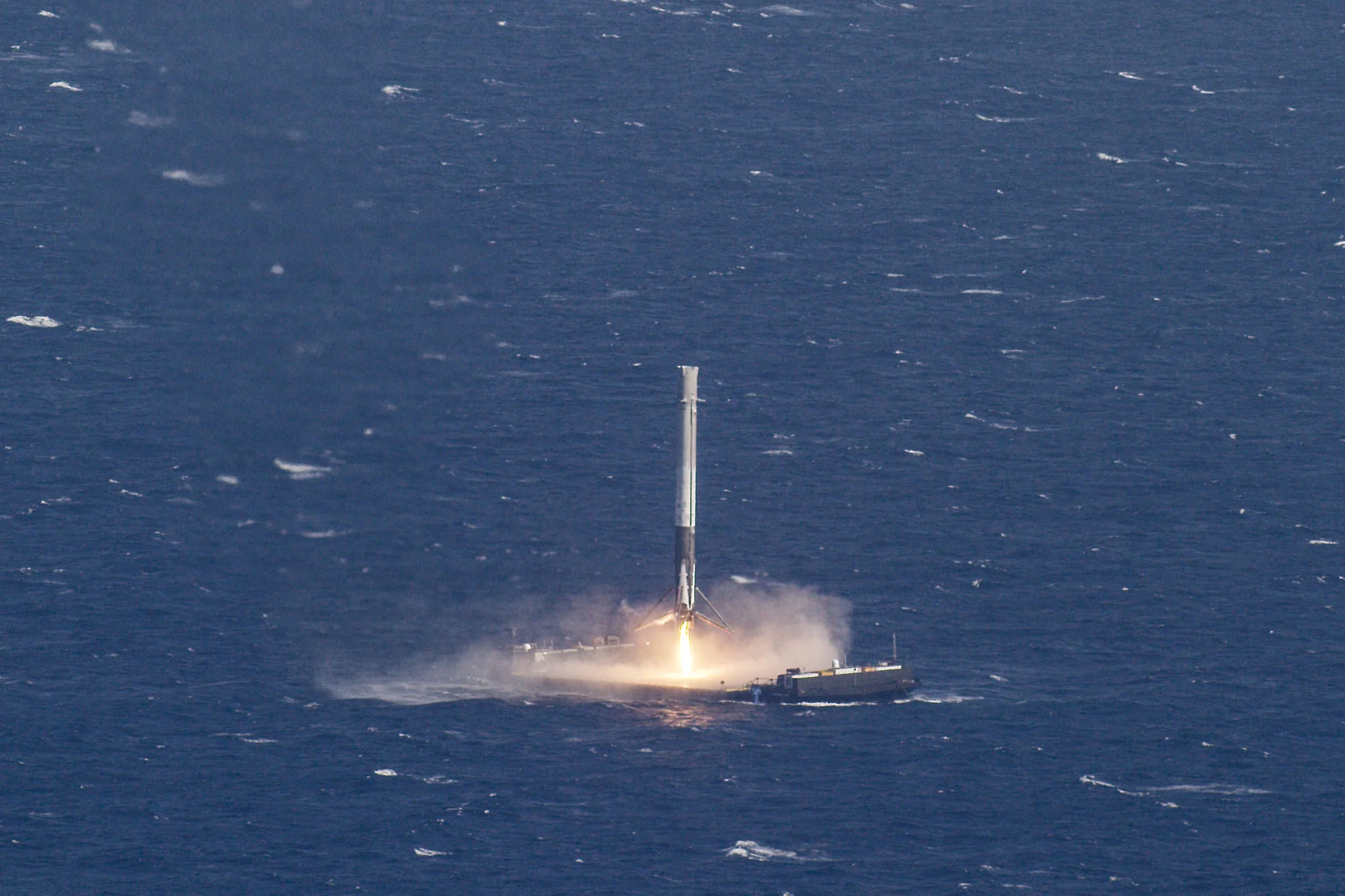 spacex-udane-ladowanie-8 class="wp-image-490968"