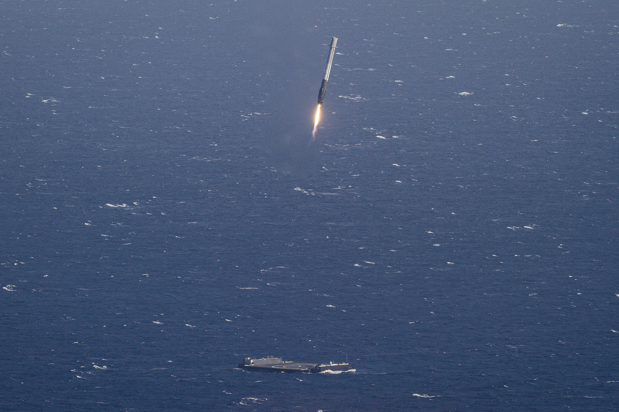 spacex-udane-ladowanie-9 class="wp-image-490969" 