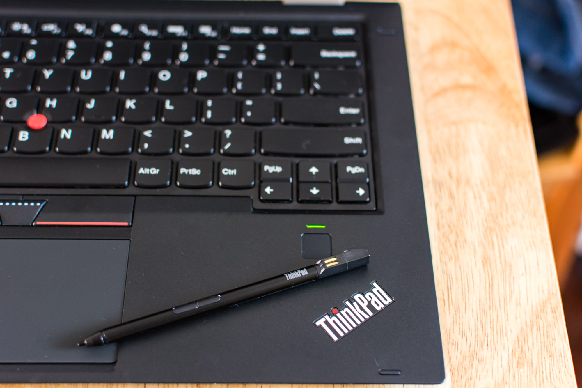 Lenovo-Thinkpad-X1-Yoga-11 class="wp-image-498372" 