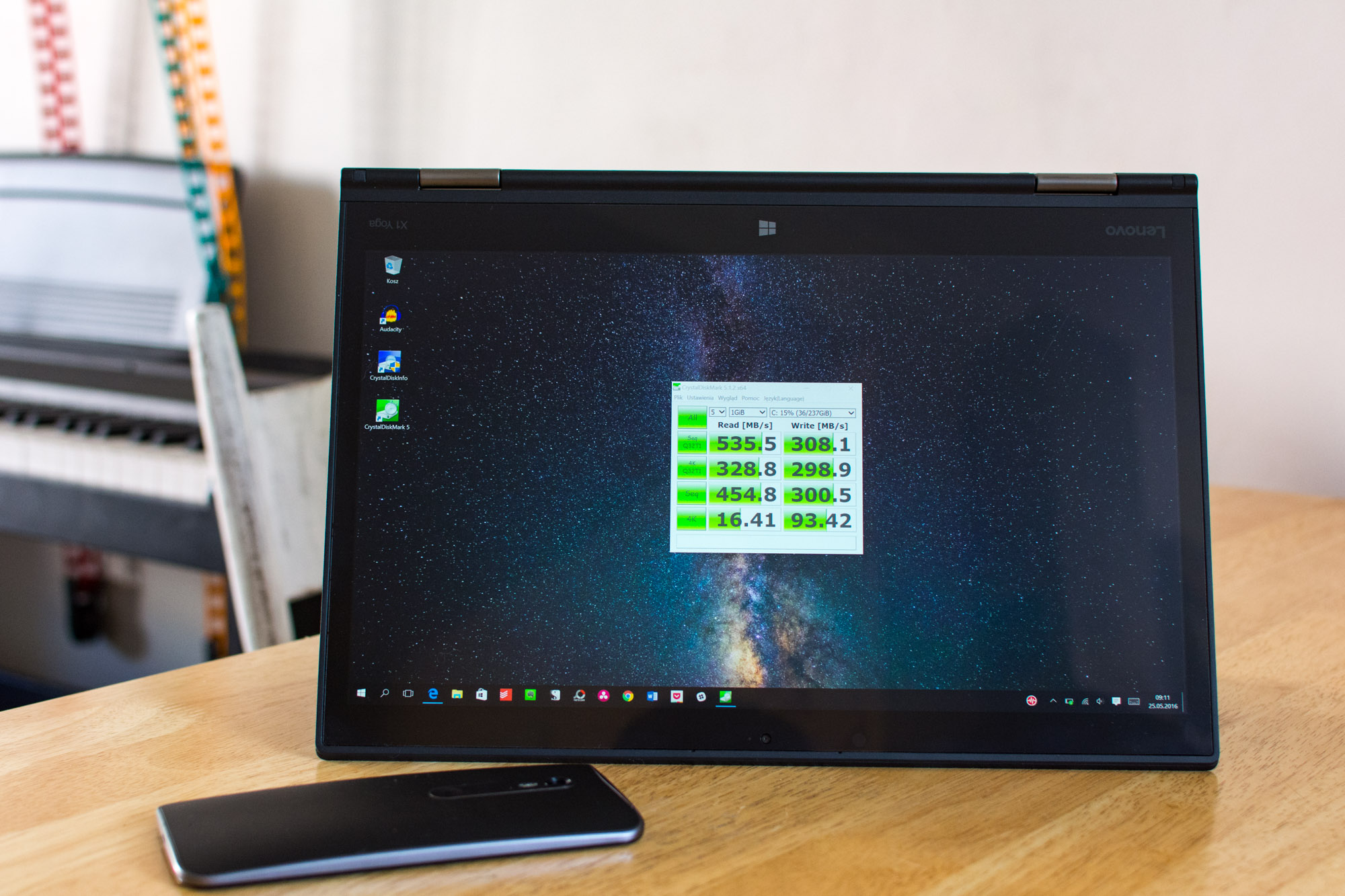 Lenovo-Thinkpad-X1-Yoga-15 class="wp-image-498376" 