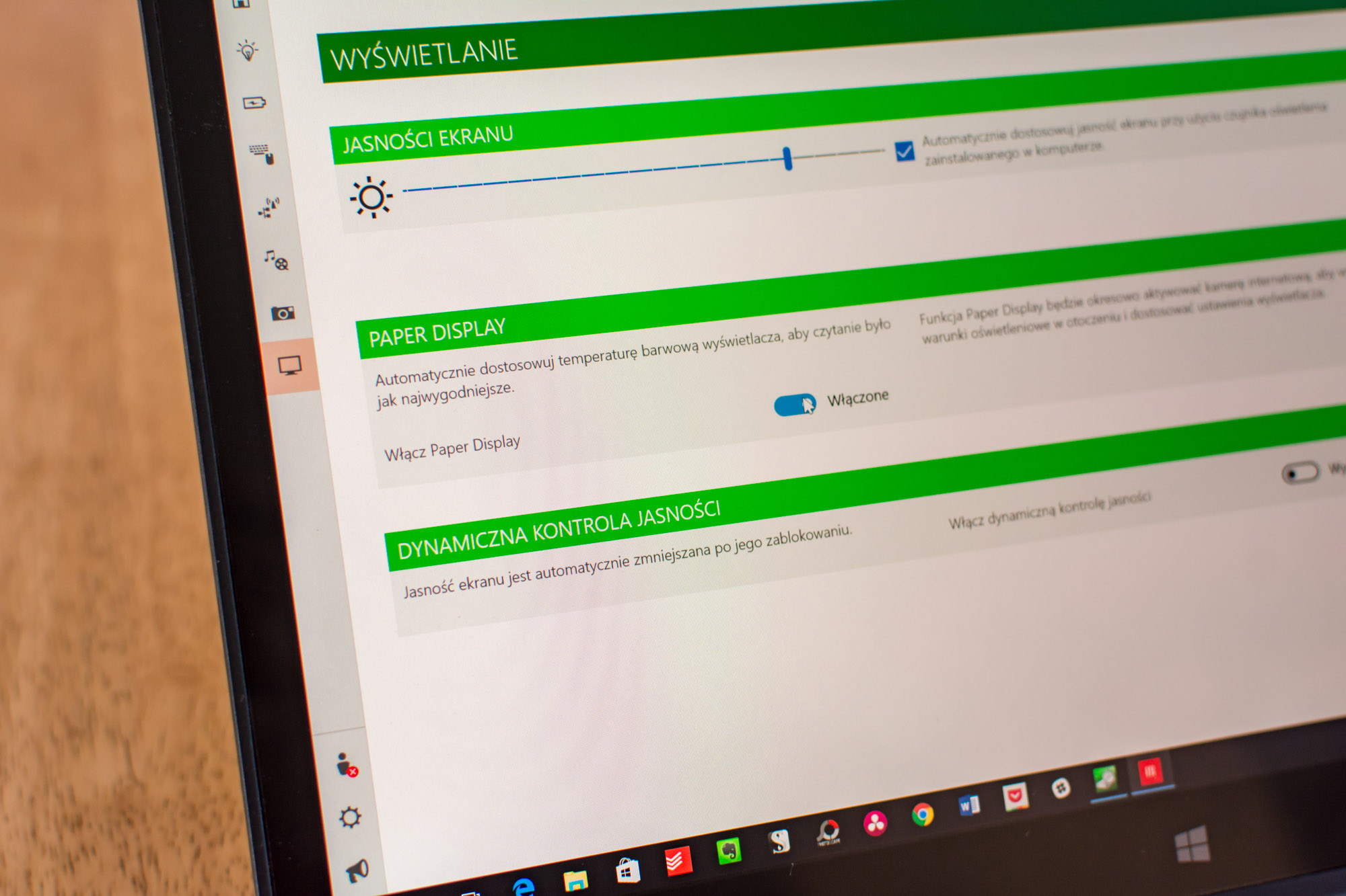 Lenovo-Thinkpad-X1-Yoga-17 class="wp-image-498378" 