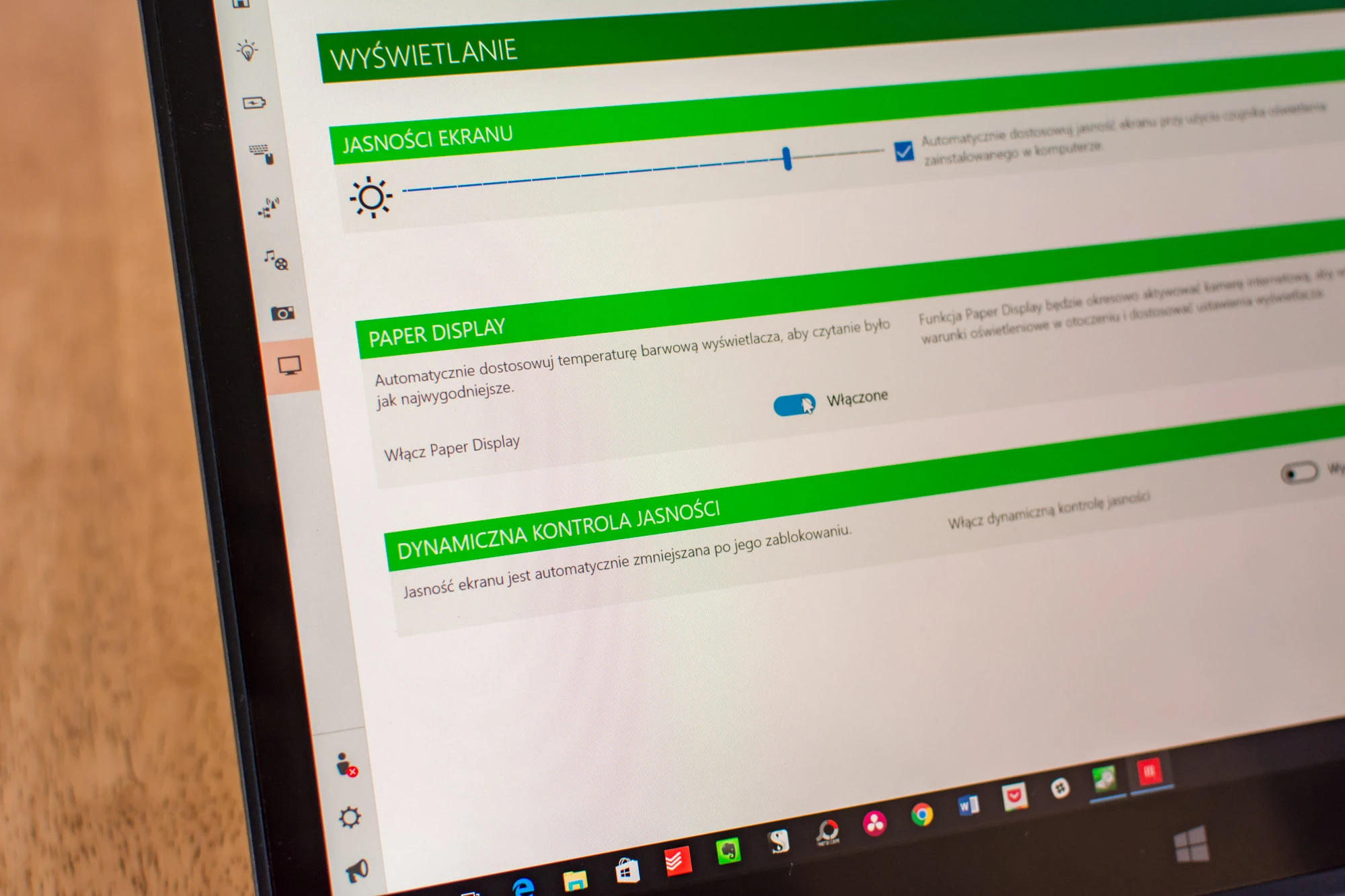 Lenovo-Thinkpad-X1-Yoga-17 class="wp-image-498378"