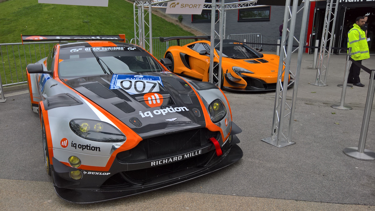GRAN turismo class="wp-image-497245" 