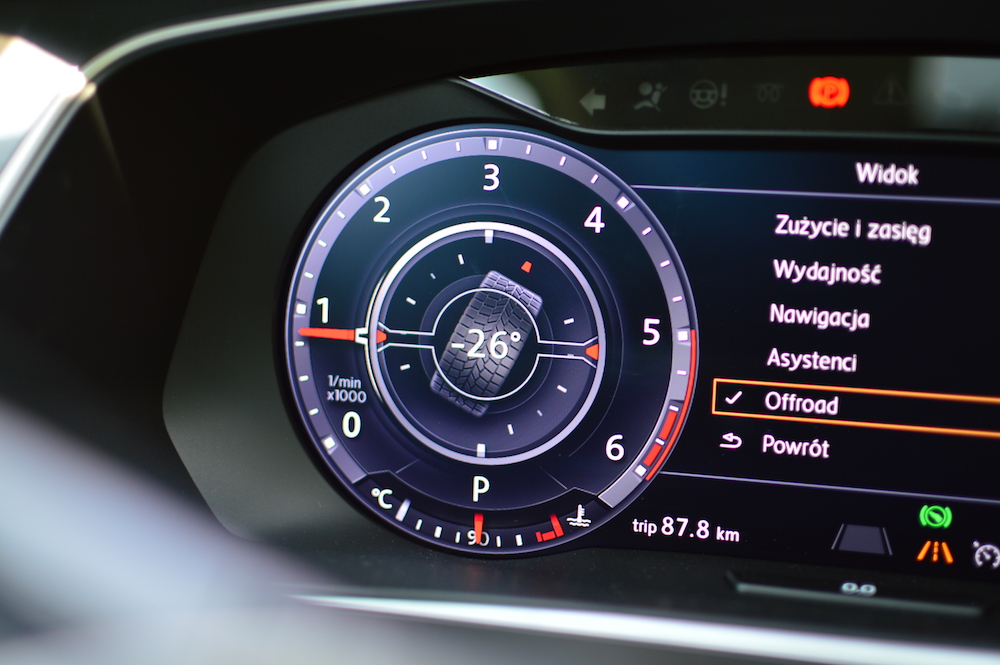 active info display tiguan 2016 3 class="wp-image-496008" 