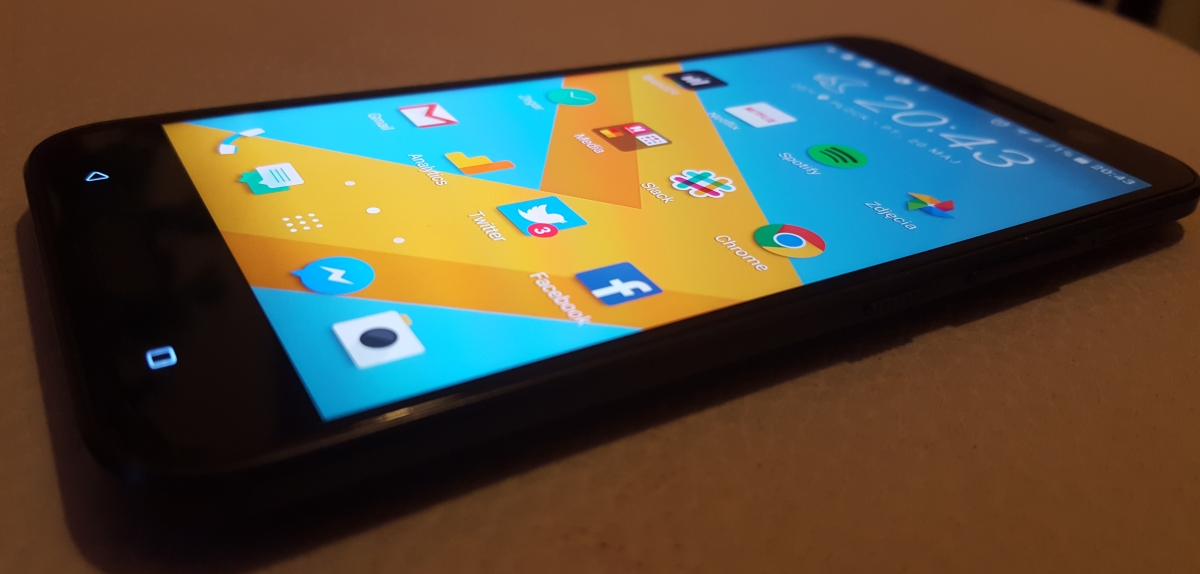 htc-12 class="wp-image-497537" 