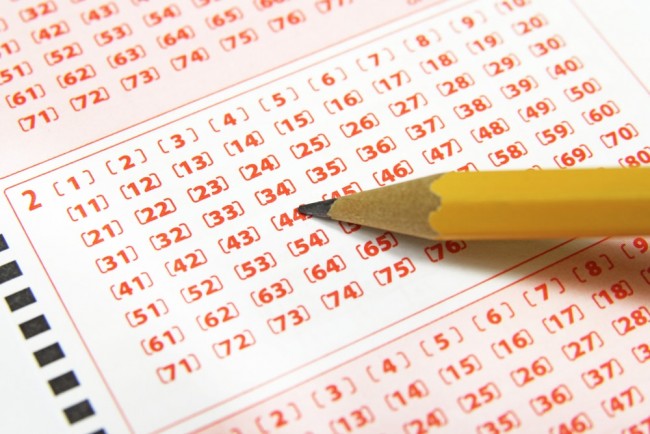 Kumulacja Lotto - ile trzeba wydać, żeby na pewno wygrać? class="wp-image-494587" 