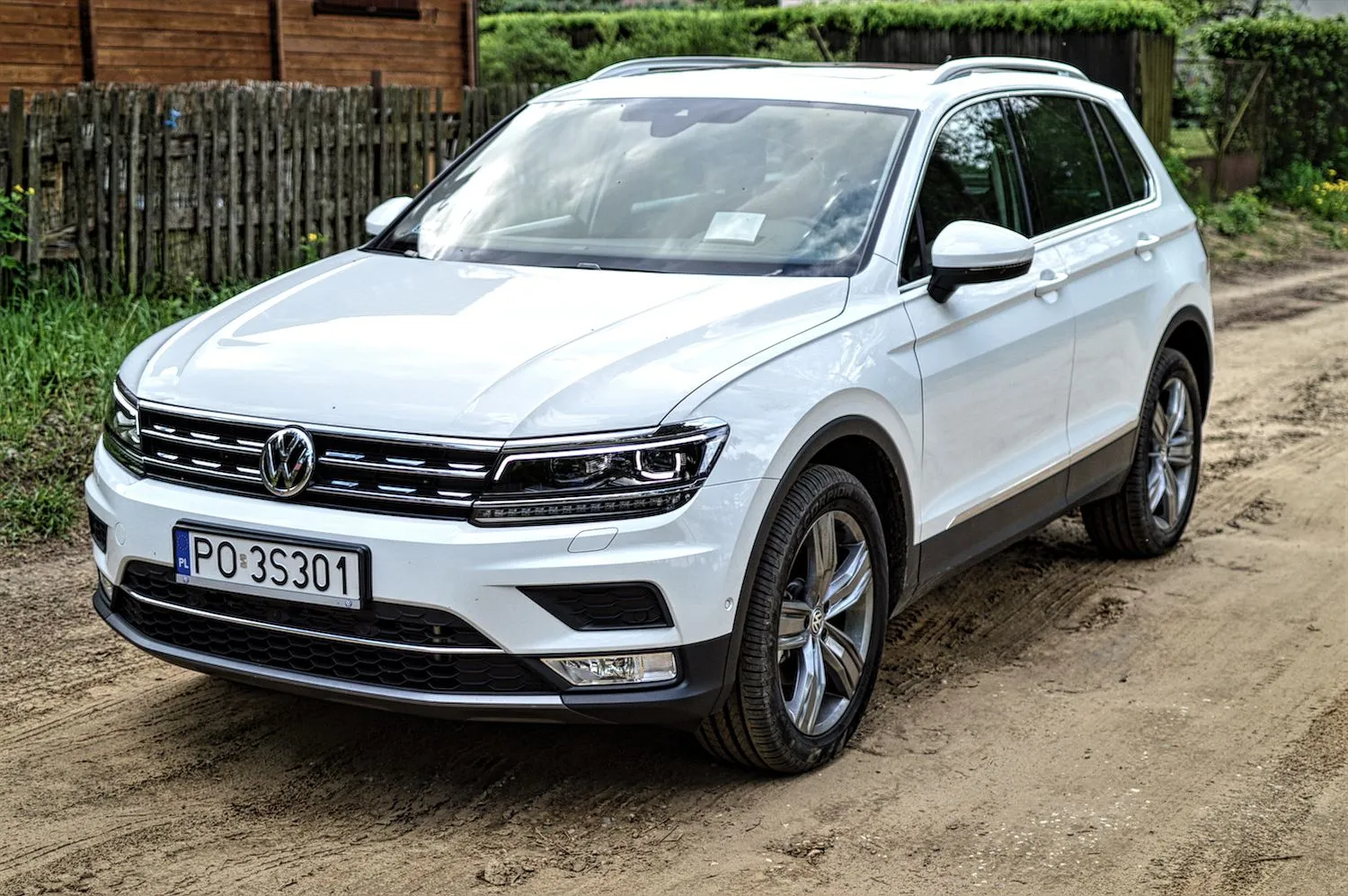 volkswagen-tiguan-2016-24 
