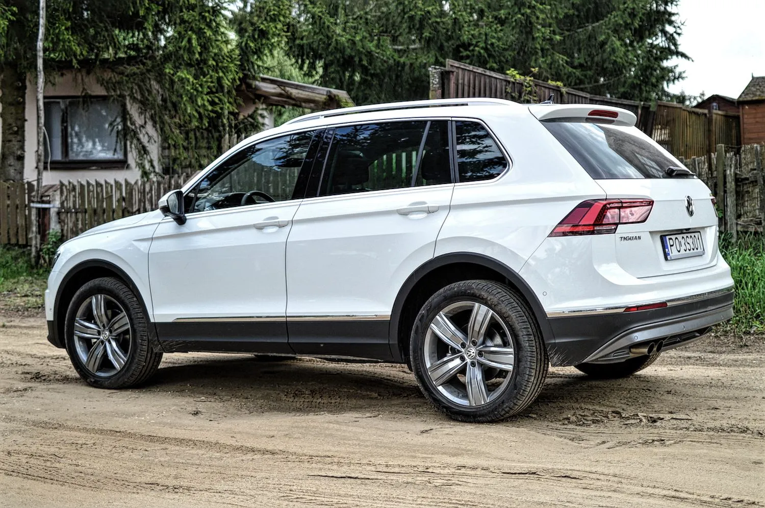 volkswagen-tiguan-2016-27 