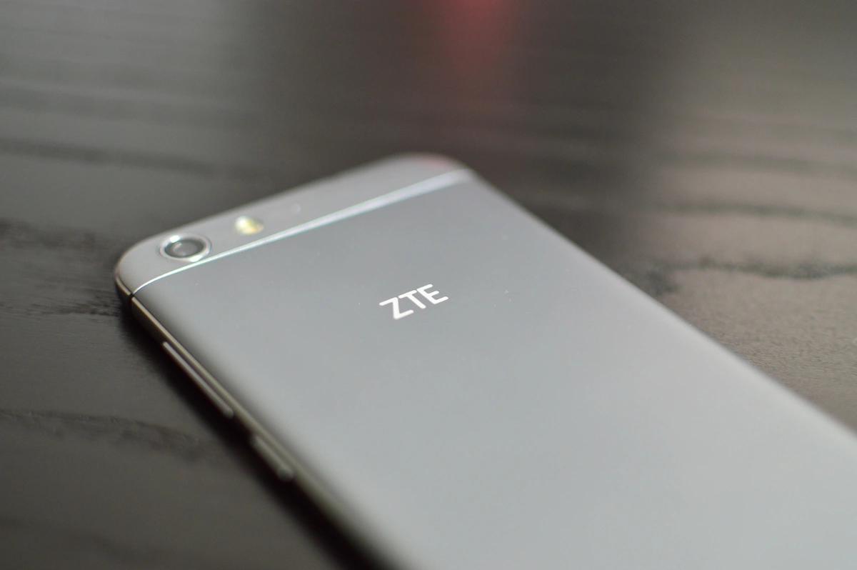 zte-blade-v6-4 class="wp-image-495962" 