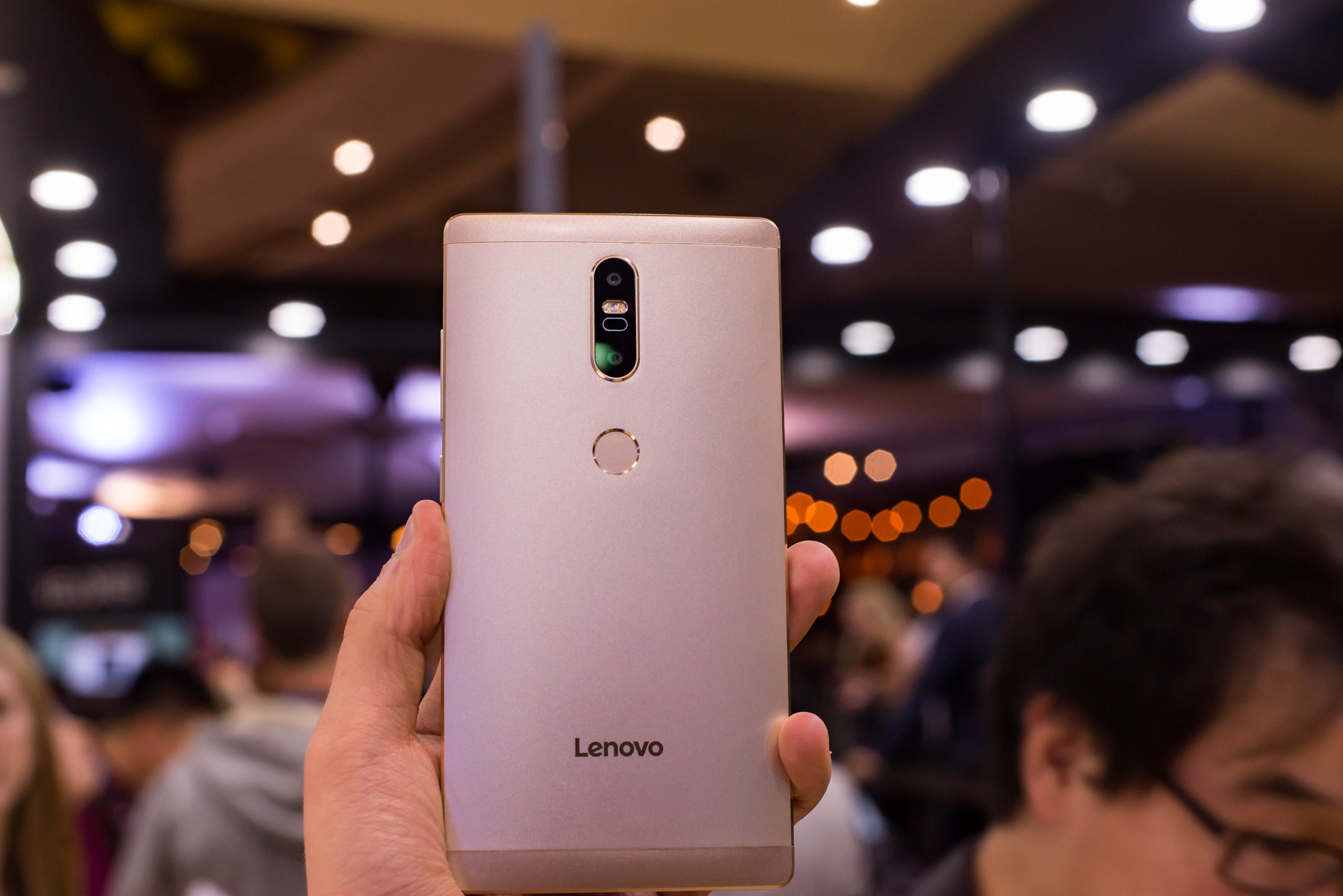 Lenovo-Tech-World-2016-63 class="wp-image-501015" 