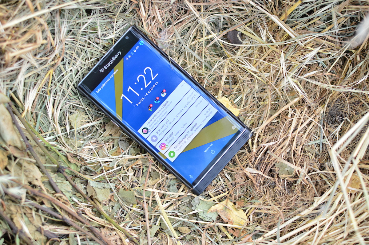 blackberry-priv-2-9 class="wp-image-500869" 