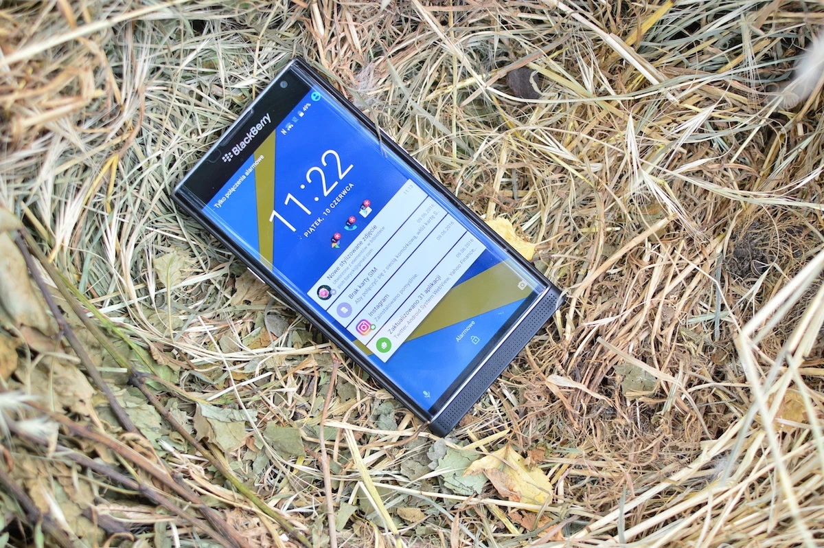 blackberry-priv-2-9 class="wp-image-500869"