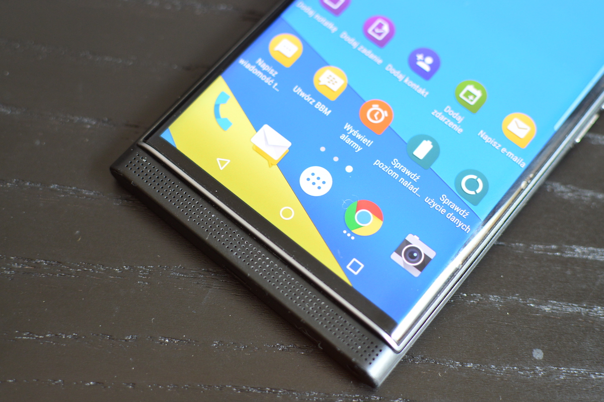 blackberry-priv-2 class="wp-image-500830" 