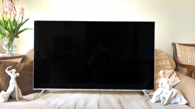 Samsung KS7000 class="wp-image-500291" 