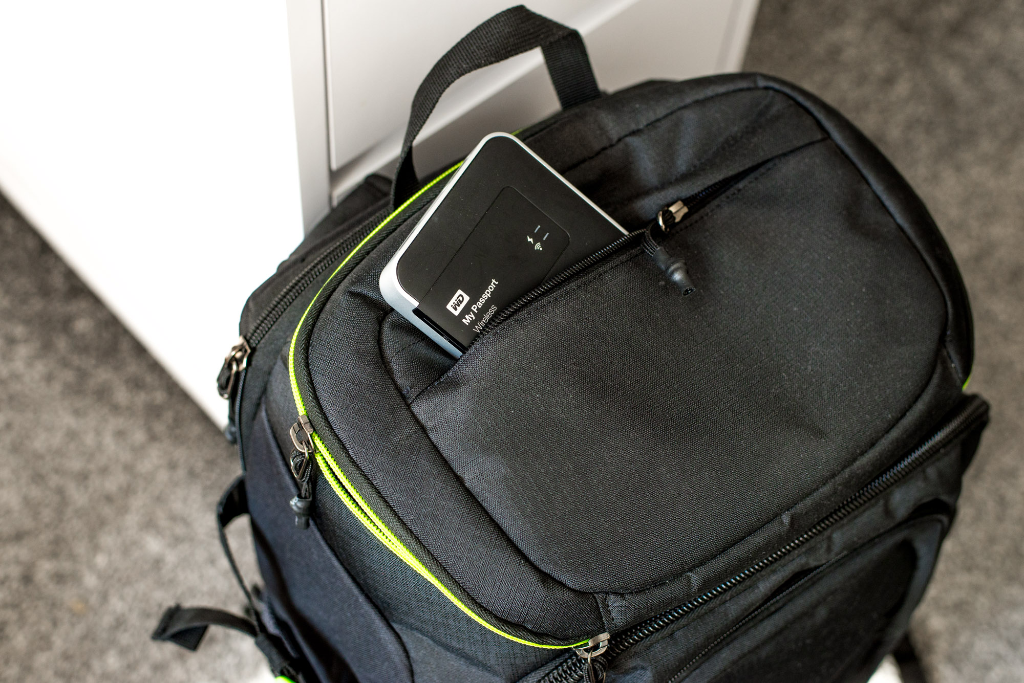 Case-Logic-Kontrast-Pro-DSLR-Bagpack-6 class="wp-image-505048" 