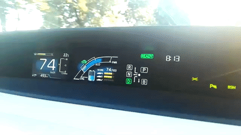 Prius-GIF-7 