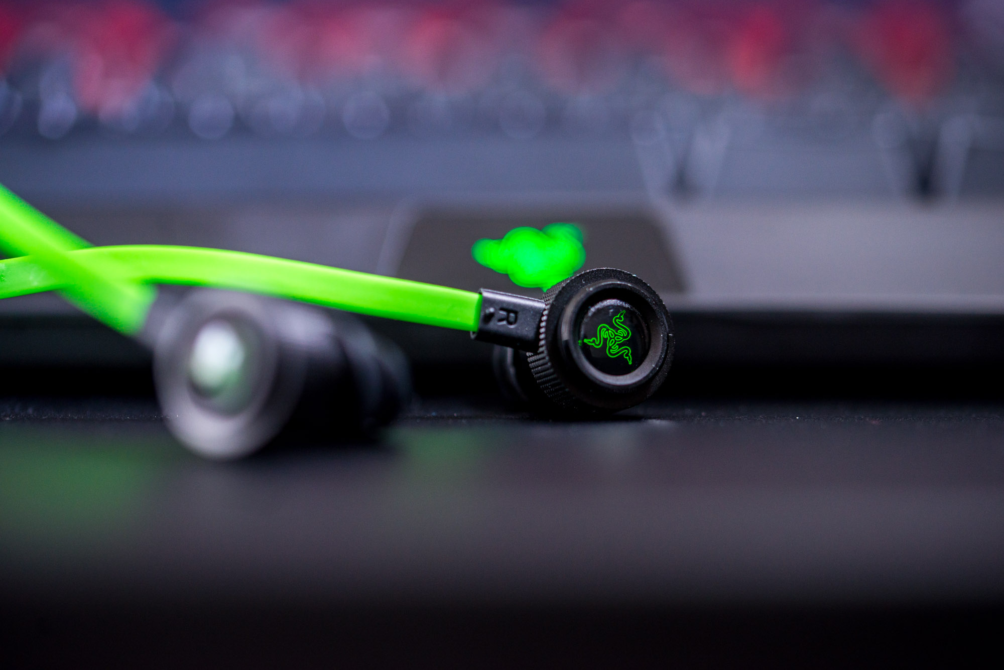 Razer-Hammerhead-v2 class="wp-image-505858" 