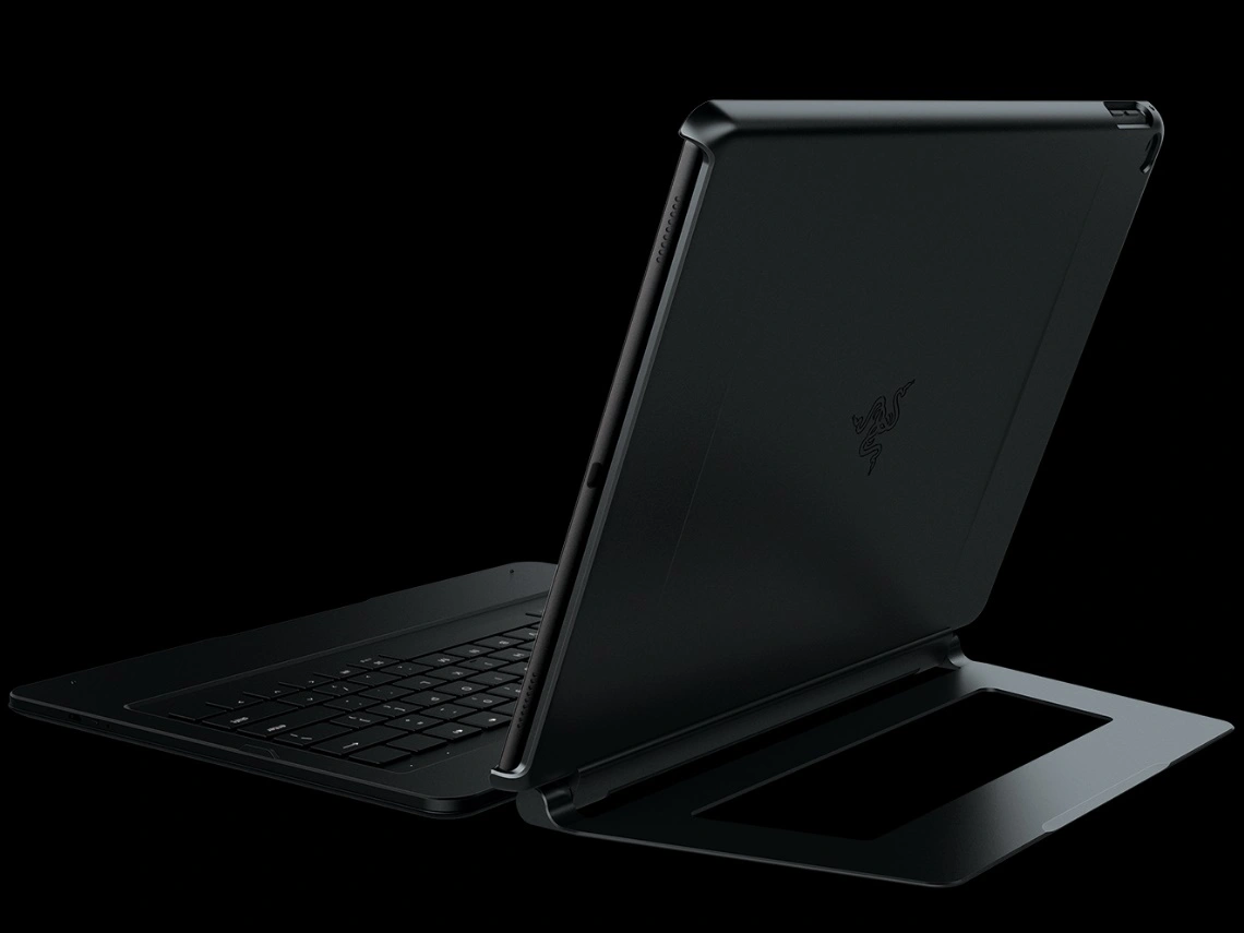 Razer-klawiatura-do-ipada-2 class="wp-image-506733"