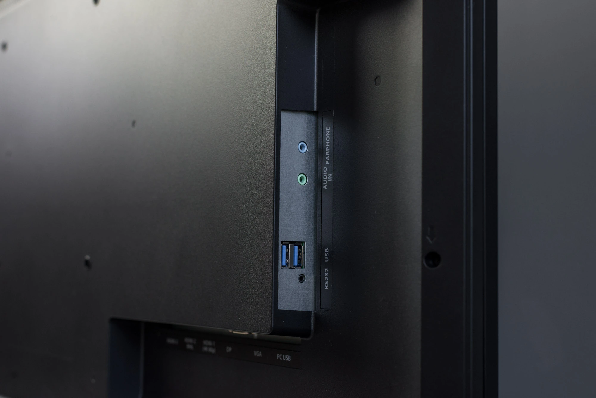 iiyama-PROLITE X4071UHSU-B1-6 class="wp-image-505199"