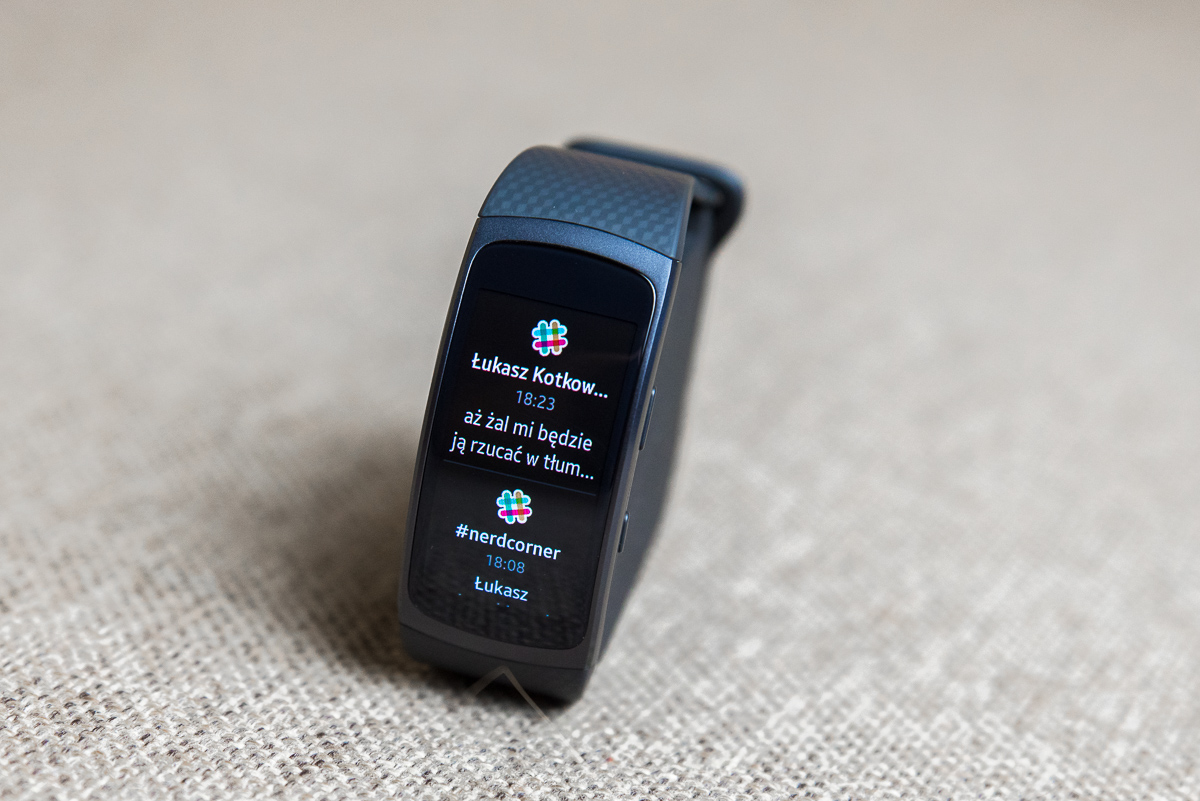 samsung-gear-fit2-005 class="wp-image-505116" 