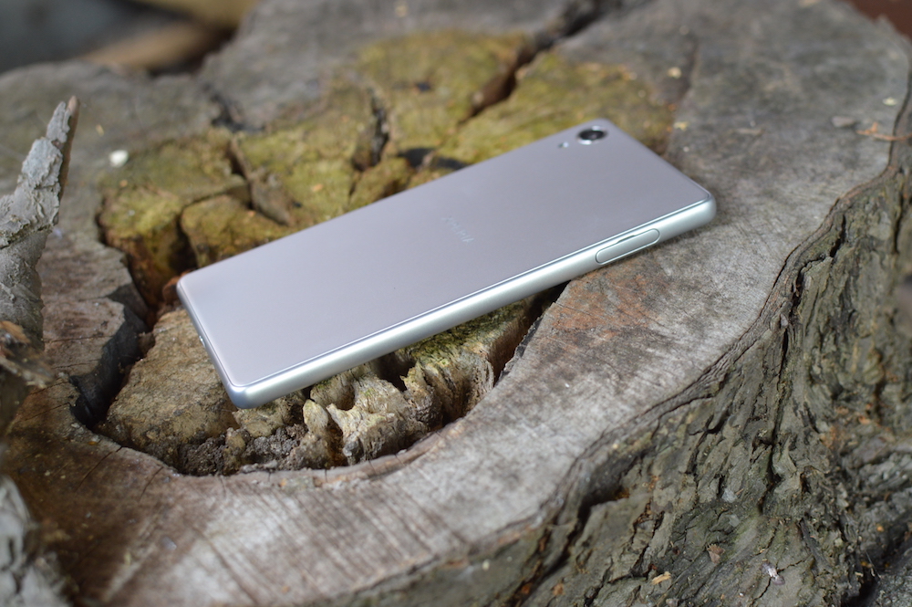 sony-xperia-x-6 class="wp-image-504714" 