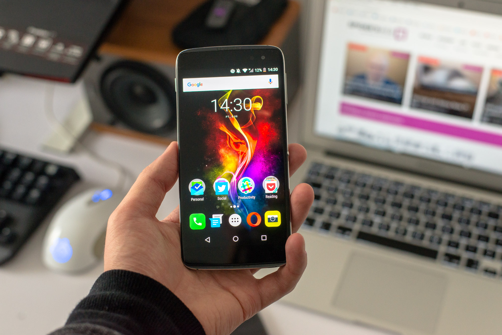 Alcatel-Idol-4-4s-1 