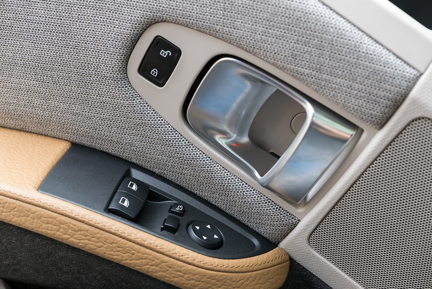 BMW-i3-12 class="wp-image-509704" 