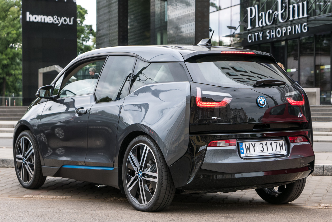 BMW-i3-42 class="wp-image-509696" 