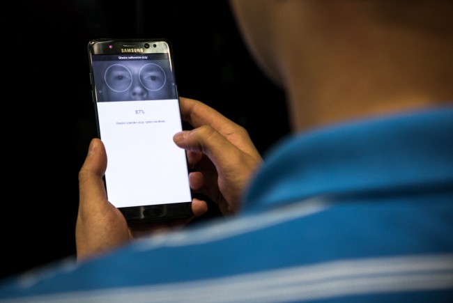 Samsung-Galaxy-Note-7-20 class="wp-image-509370" 