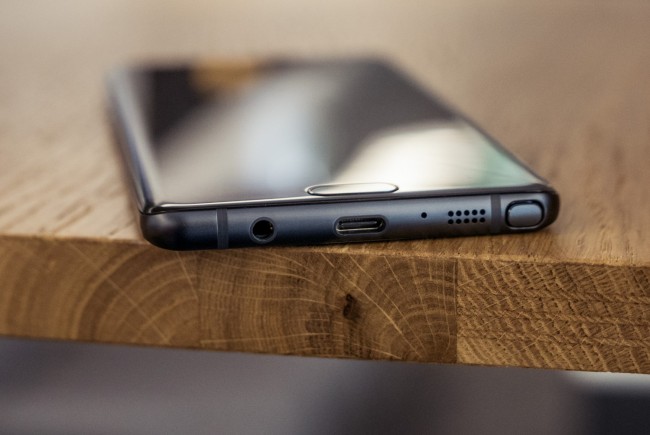 Samsung-Galaxy-Note-7-25 class="wp-image-509375" 