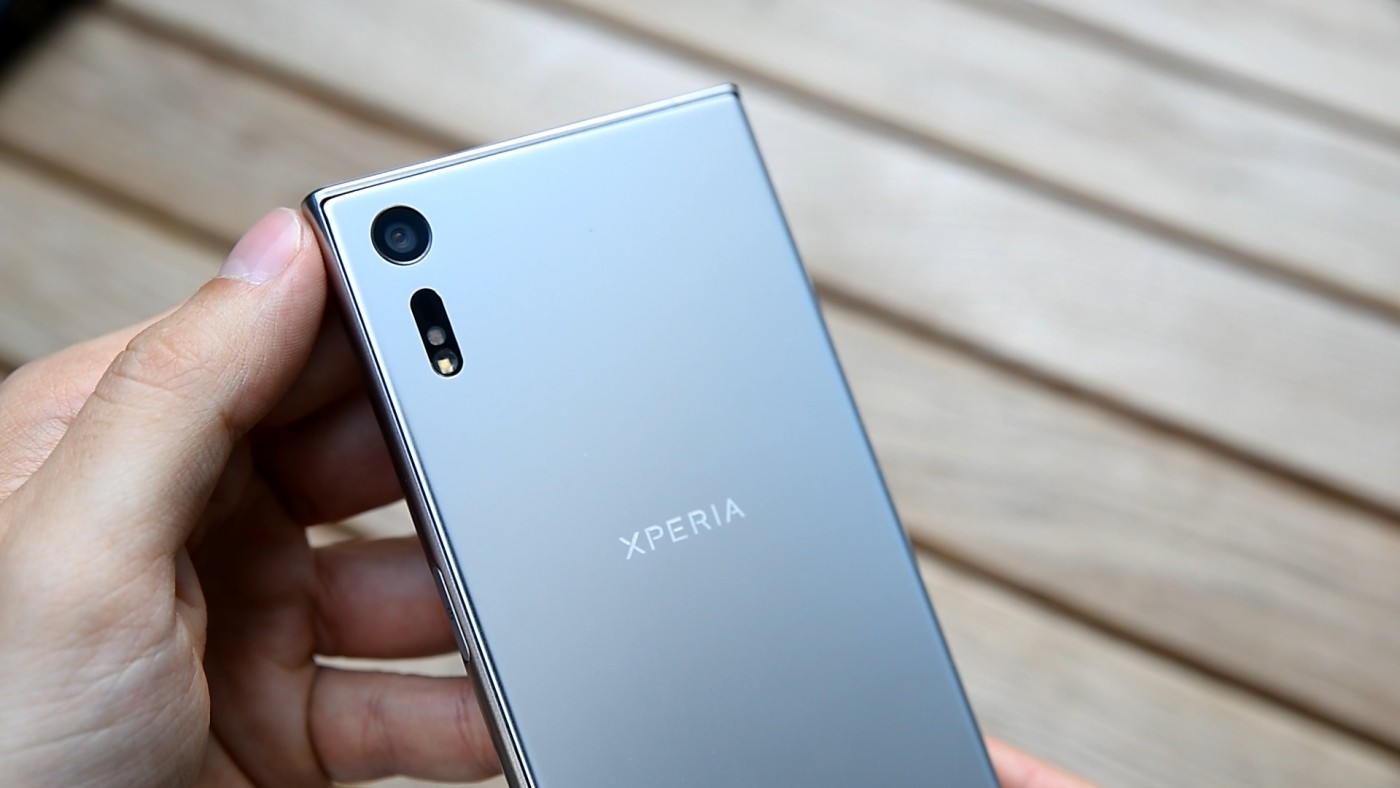 Sony-Xperia-XZ (14) class="wp-image-513510" 