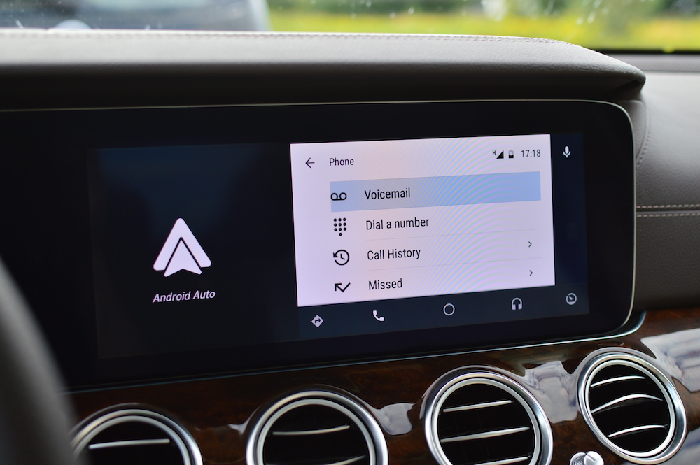 android-auto-12 class="wp-image-512220" 