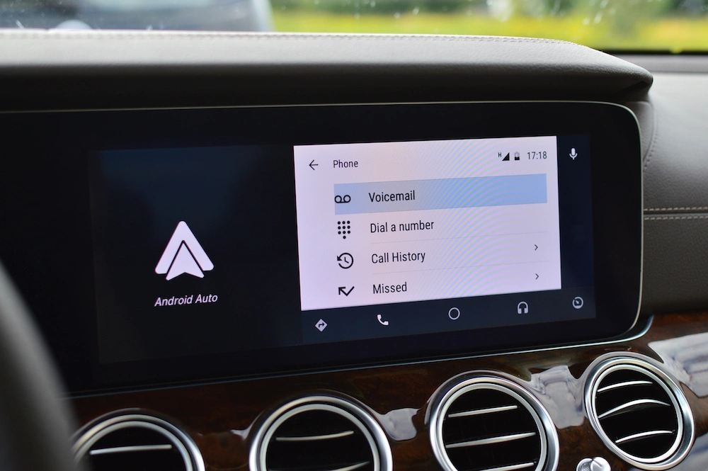 android-auto-12 class="wp-image-512220"