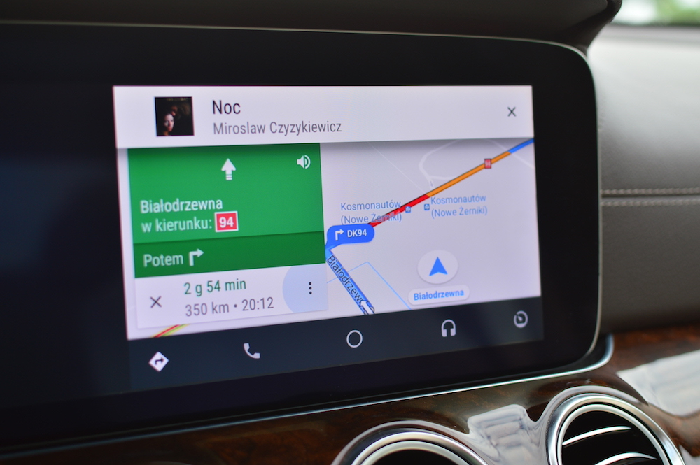 android-auto-13 class="wp-image-512221" 