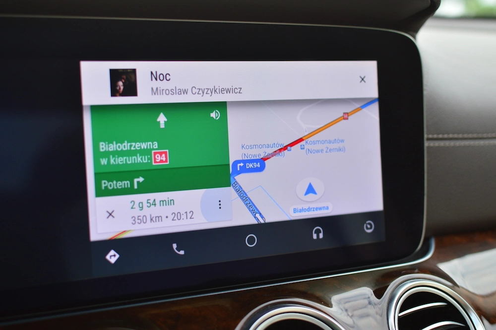 android-auto-13 class="wp-image-512221"