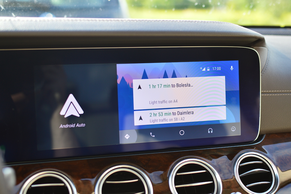 android-auto-16 class="wp-image-512224" 