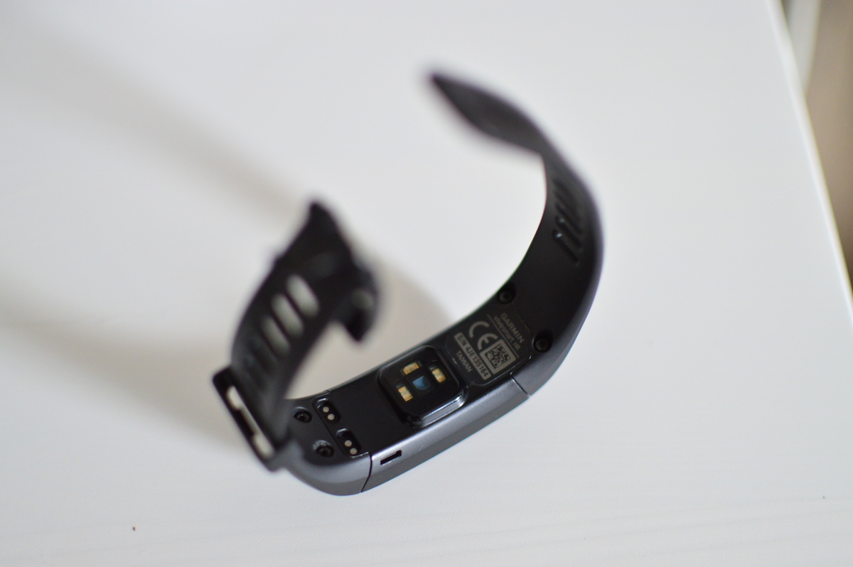 garmin-vivosmart-hr-5 class="wp-image-513215" 