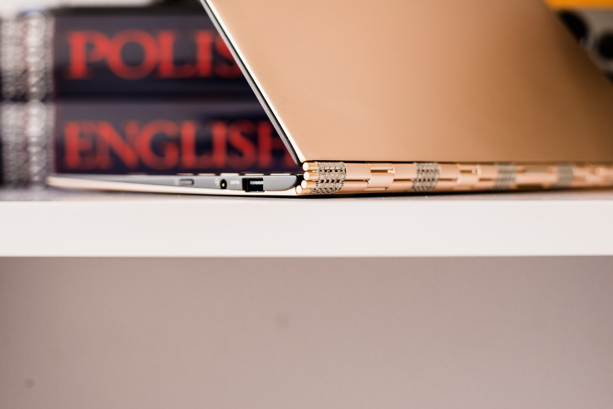 lenovo-yoga-900s-12 class="wp-image-513024" 
