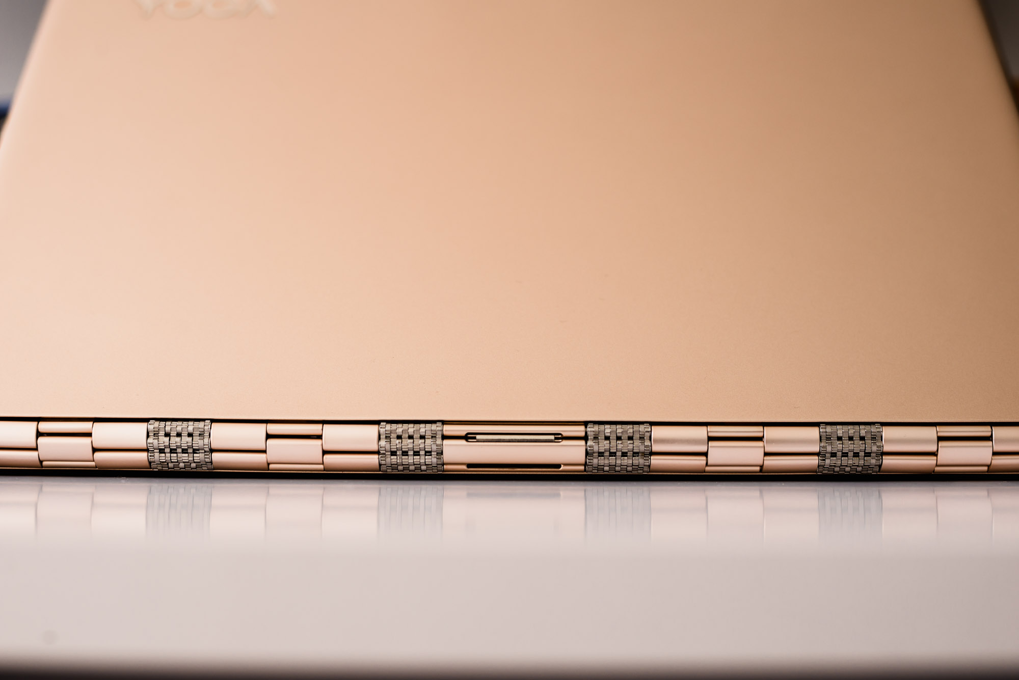 lenovo-yoga-900s-14 class="wp-image-513026" 