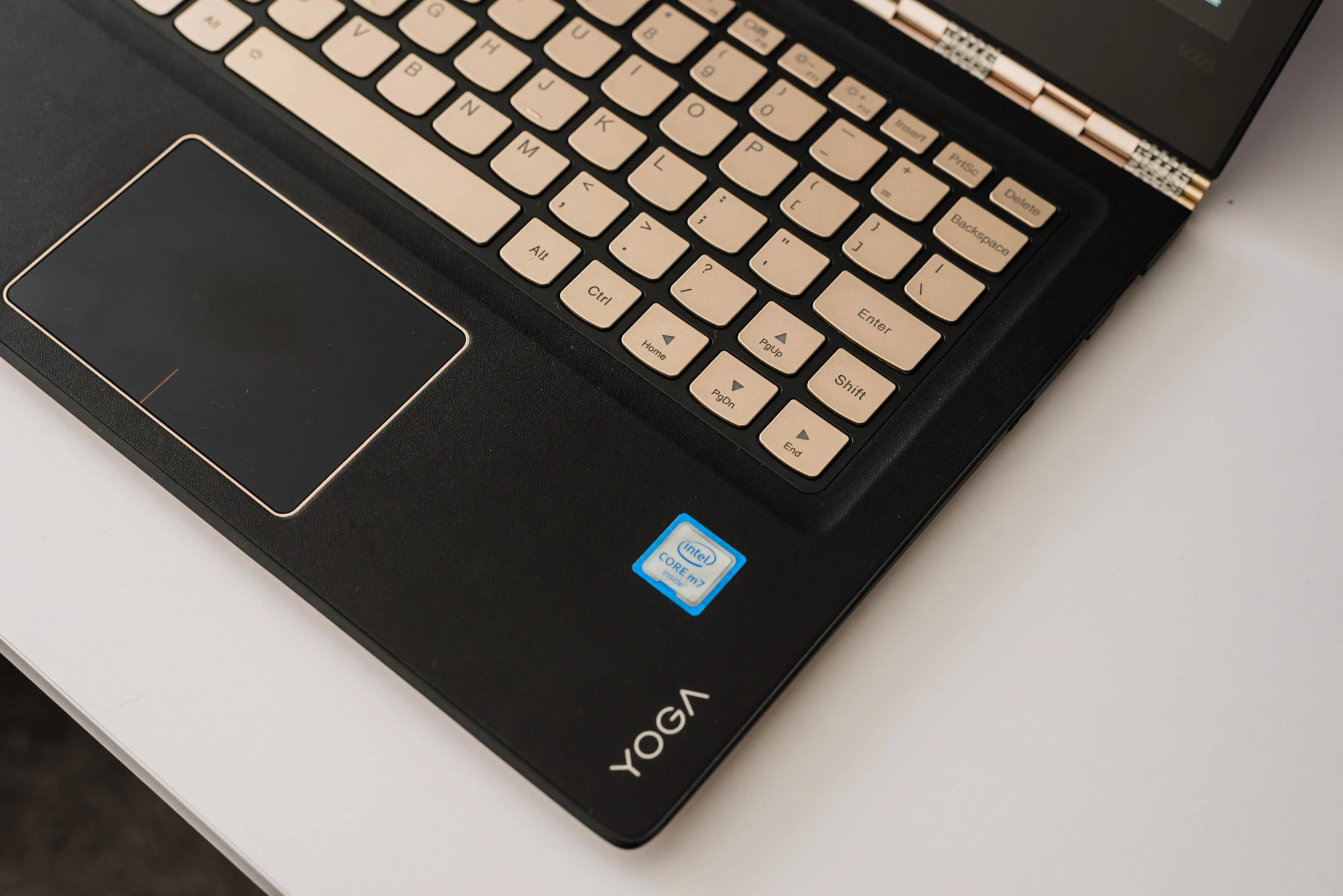 lenovo-yoga-900s-3 class="wp-image-513015" 