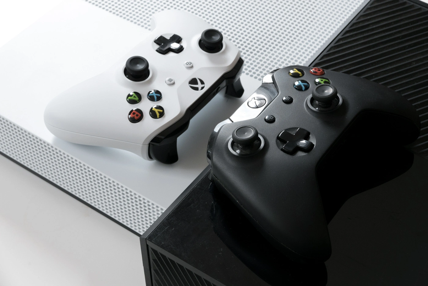 Xbox One S