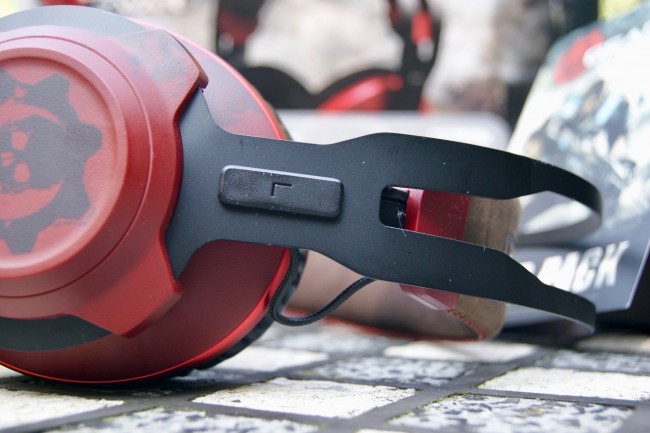 hyperx-cloudx-revolver-gears-of-war-8 class="wp-image-518536" 
