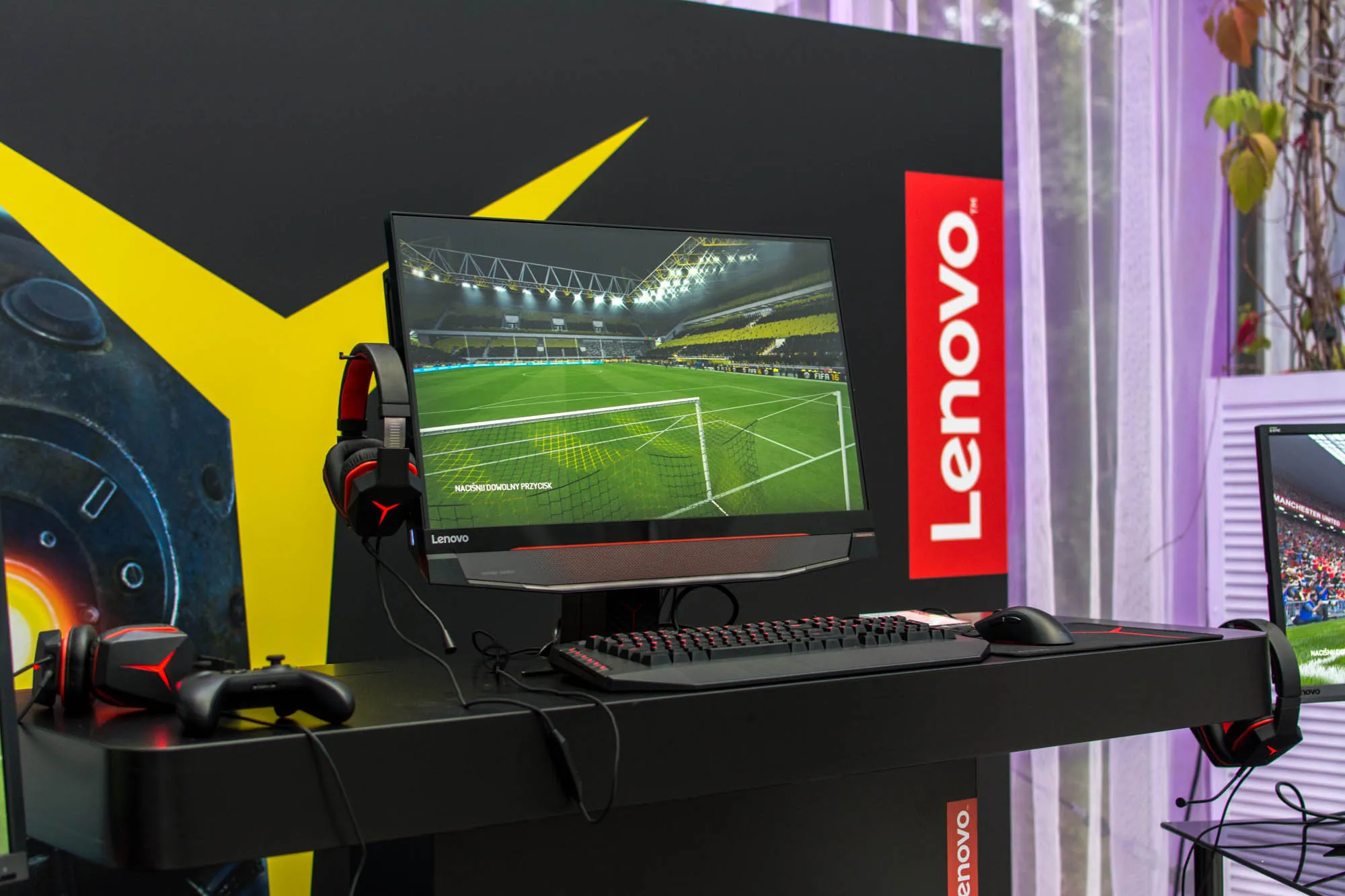 lenovo-roadshow-5 class="wp-image-517621"