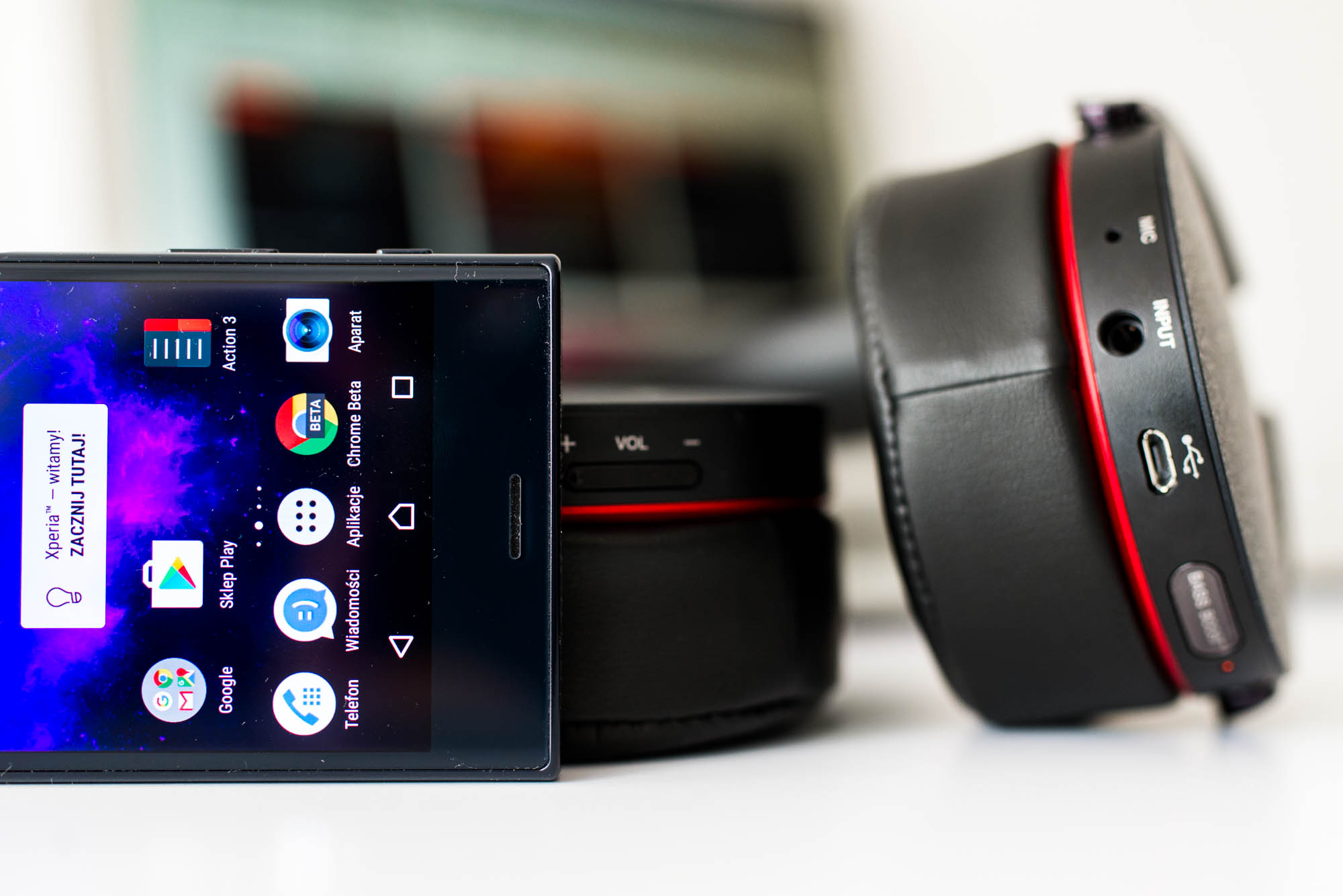 xperia-x-compact-6 class="wp-image-518045" 