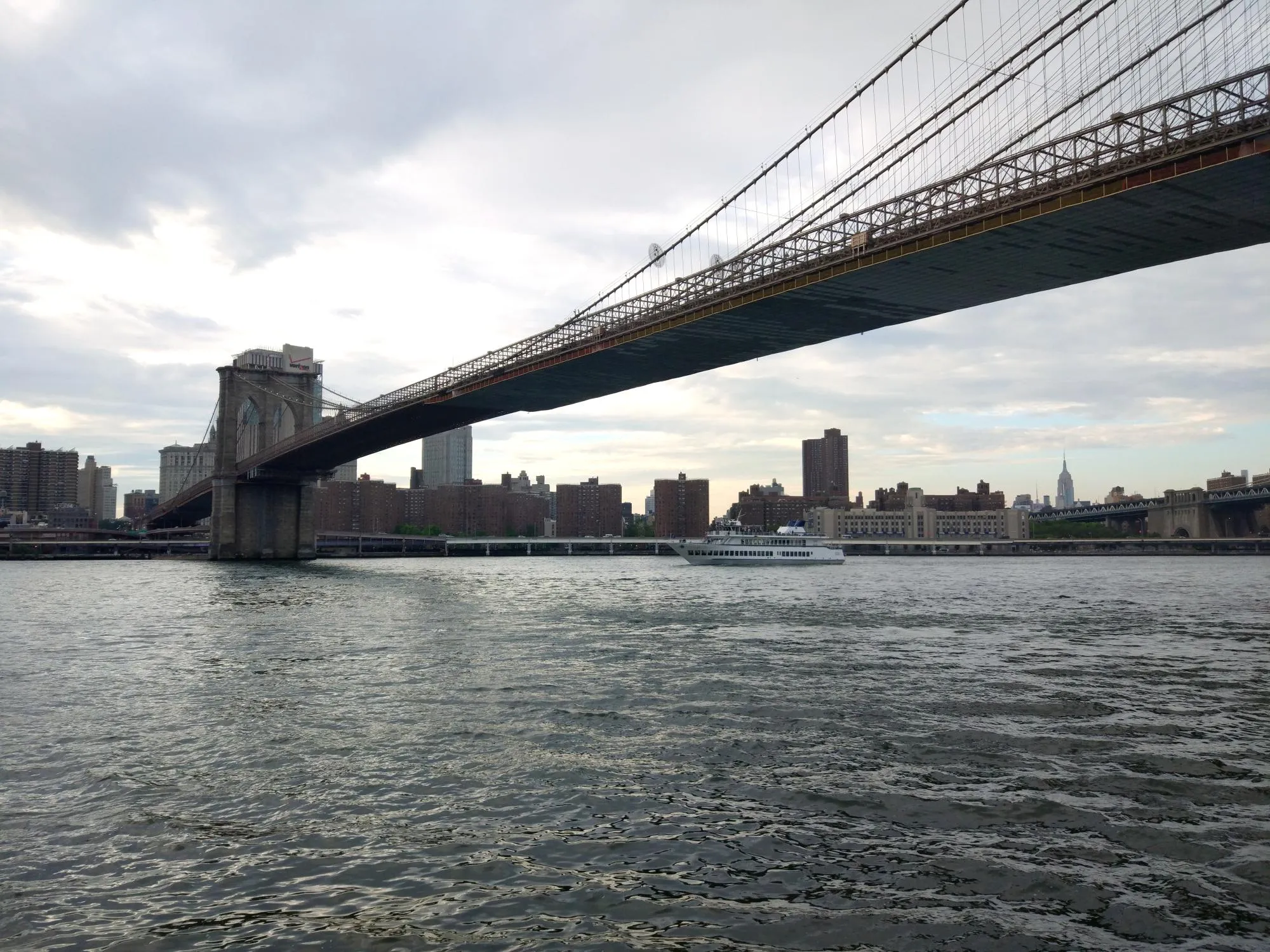 brooklyn-bridge-5 class="wp-image-516173" 