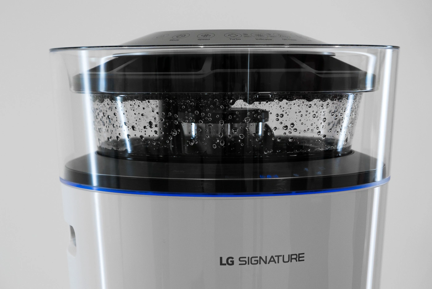 lg-signature-8 class="wp-image-514433" 