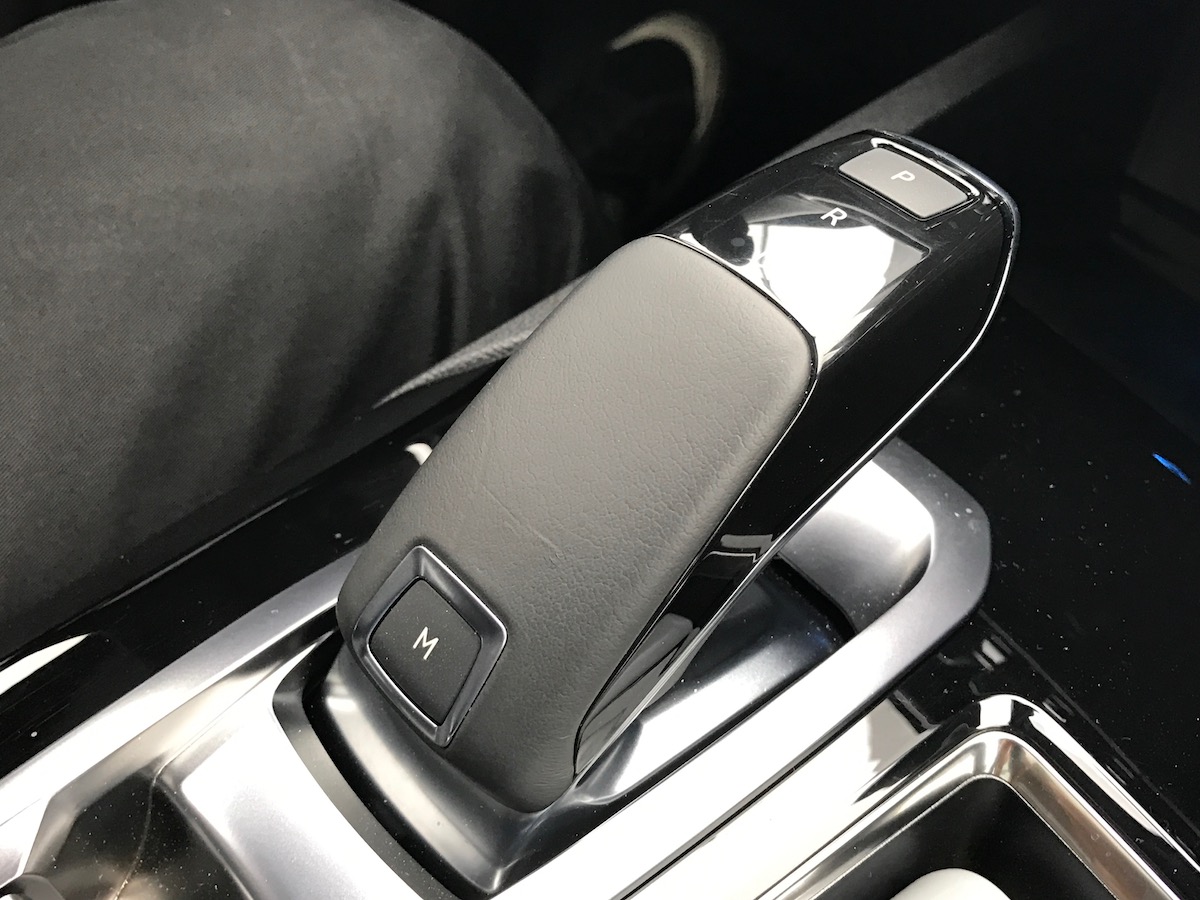 peugeot-3008-11 class="wp-image-523659" 